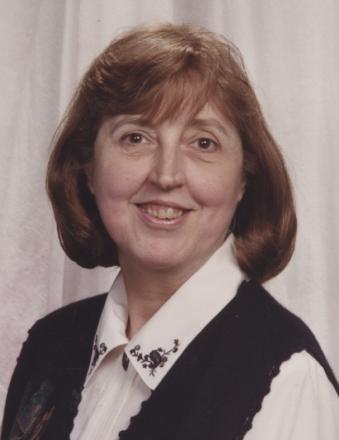 Kay Moore Obituary